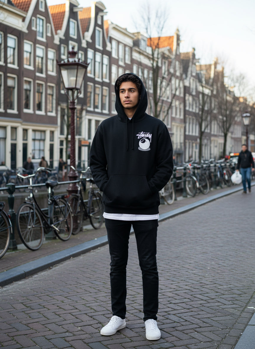 Sweat à capuche oversize couleur noir